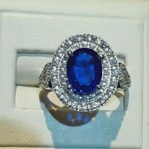 sterling silver ring  sapphire blue cz stone. princess Diana style.  solid 925